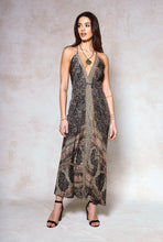 Load image into Gallery viewer, onyx-ivory