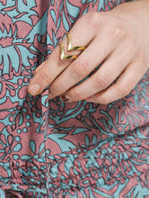 Load image into Gallery viewer, brass