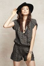 Load image into Gallery viewer, t-lbr-v1