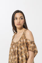 Load image into Gallery viewer, t-cst-v1