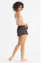 Load image into Gallery viewer, blackstromboli