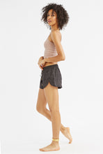 Load image into Gallery viewer, blackstromboli