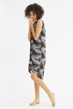 Load image into Gallery viewer, black-purle-eye