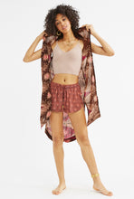 Load image into Gallery viewer, rose-eyes