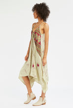 Load image into Gallery viewer, burgandy-cream