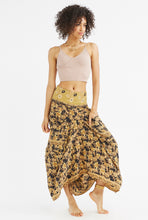 Load image into Gallery viewer, goldflowerpass