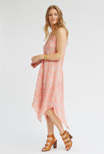 Load image into Gallery viewer, palest-blush