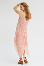 Load image into Gallery viewer, palest-blush