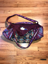 Load image into Gallery viewer, geometric-purple