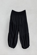 Load image into Gallery viewer, black