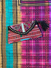 Load image into Gallery viewer, red-wormy