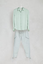 Load image into Gallery viewer, shiny-pastel-green