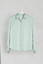 Load image into Gallery viewer, shiny-pastel-green